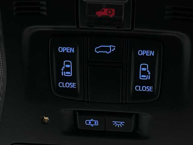 トヨタ アルファード S Cパッケージ 福岡県 2018(平30)年 6.2万km ホワイトパールクリスタルシャイン 純正10型SDナビ(フルセグTV/CD/DVD/BT)バックモニター後席モニター3眼LEDヘッドライトシーケンシャルウィンカートヨタセーフティーセンスコーナーセンサーハンドルヒーターシートヒーター電動リアゲート両側パワスラクルコンETCオットマンパワーシートーHDMI純正18インチアルミホイル純正フロアマットプッシュスタートスマートキー