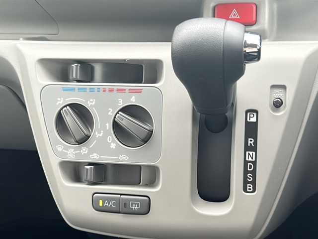 ダイハツ ミラ イース X SAⅢ 福島県 2020(令2)年 6.9万km ホワイト 4WD 純正オーディオ CD再生 AM/FMチューナー ETC 横滑り防止 衝突軽減 アイドリングストップ 取扱説明書 純正LEDライト リモコンキー スペアキー