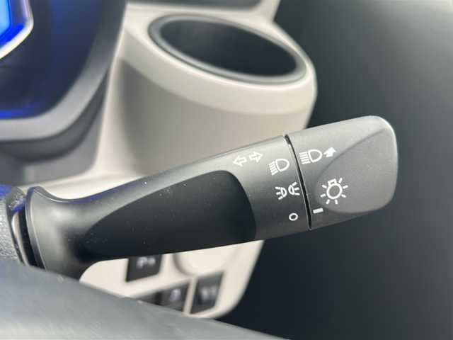 ダイハツ ミラ イース X SAⅢ 福島県 2020(令2)年 6.9万km ホワイト 4WD 純正オーディオ CD再生 AM/FMチューナー ETC 横滑り防止 衝突軽減 アイドリングストップ 取扱説明書 純正LEDライト リモコンキー スペアキー