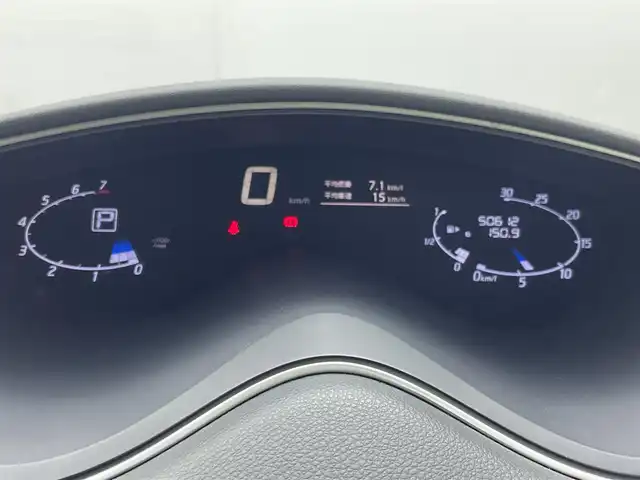 日産 セレナ ハイウェイスター Sハイブリッド 群馬県 2014(平26)年 5.1万km ダイヤモンドブラック エマージェンシーブレーキ　フリップダウンモニター　純正７インチナビ　片側パワースライドドア　クルーズコントロール　ＨＩＤオートライト　純正１６インチＡＷ　横滑り防止装置　ＥＴＣ　スマートキー　禁煙車