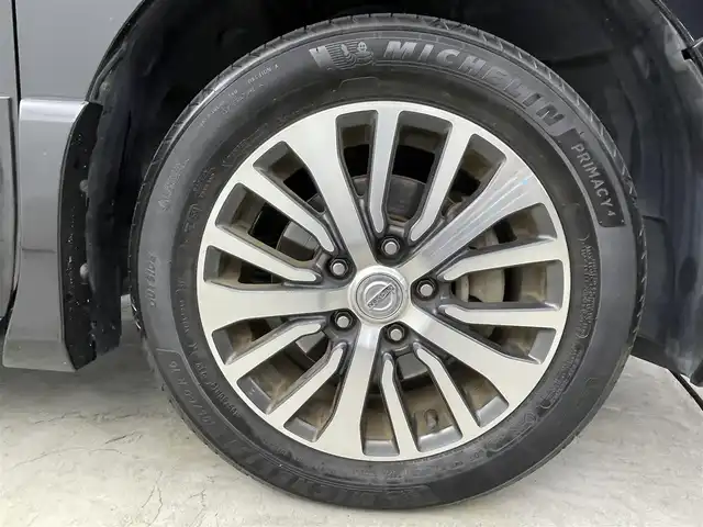 日産 セレナ ハイウェイスター Sハイブリッド 群馬県 2014(平26)年 5.1万km ダイヤモンドブラック エマージェンシーブレーキ　フリップダウンモニター　純正７インチナビ　片側パワースライドドア　クルーズコントロール　ＨＩＤオートライト　純正１６インチＡＷ　横滑り防止装置　ＥＴＣ　スマートキー　禁煙車