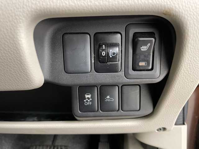 日産 デイズ X モカセレクション 道央・札幌 2018(平30)年 4万km モカブラウンP ・4WD/・社外メモリナビ（MDV-D404BTW）/・BT/CD/DVD/SD/USB/ワンセグTV/・D席シートヒーター/・社外前後ドライブレコーダー/・衝突被害軽減ブレーキ/・ETC/・プッシュスタート/・スマートキー×2/・純正エンジンスターター/・横滑り防止装置/・電動格納ミラー/・ウィンカーミラー/・純正フロアマット/・ベンチシート/・ドアバイザー