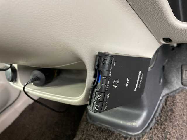 日産 デイズ X モカセレクション 道央・札幌 2018(平30)年 4万km モカブラウンP ・4WD/・社外メモリナビ（MDV-D404BTW）/・BT/CD/DVD/SD/USB/ワンセグTV/・D席シートヒーター/・社外前後ドライブレコーダー/・衝突被害軽減ブレーキ/・ETC/・プッシュスタート/・スマートキー×2/・純正エンジンスターター/・横滑り防止装置/・電動格納ミラー/・ウィンカーミラー/・純正フロアマット/・ベンチシート/・ドアバイザー