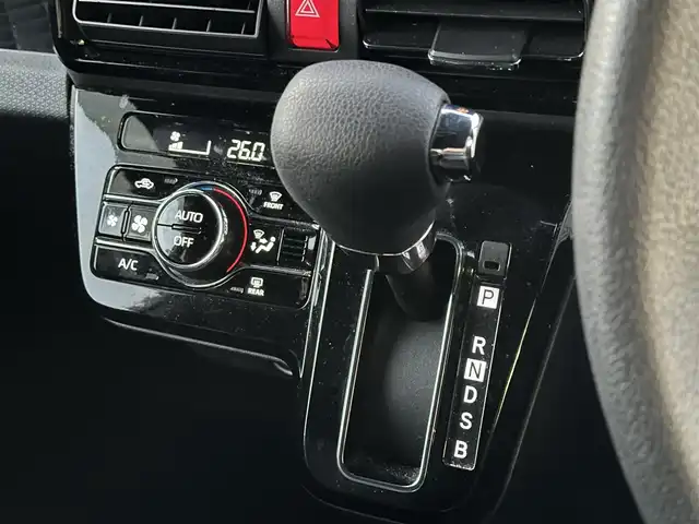 ダイハツ タント カスタム X 島根県 2020(令2)年 2.4万km ブラックマイカメタリック 登録時走行距離23660km/取扱説明書【車両/ナビ】/保証書/社外SDナビ【CD/DVD/Bluetooth/HDMI】/フルセグテレビ/バックカメラ/後席モニター/衝突軽減ブレーキ/両側パワースライドドア/ロングスライドシート/プッシュスタート/スマートキー(スペアスマート×1)/LEDヘッドライト/オートライト/フォグランプ/ETC/純正14インチアルミ