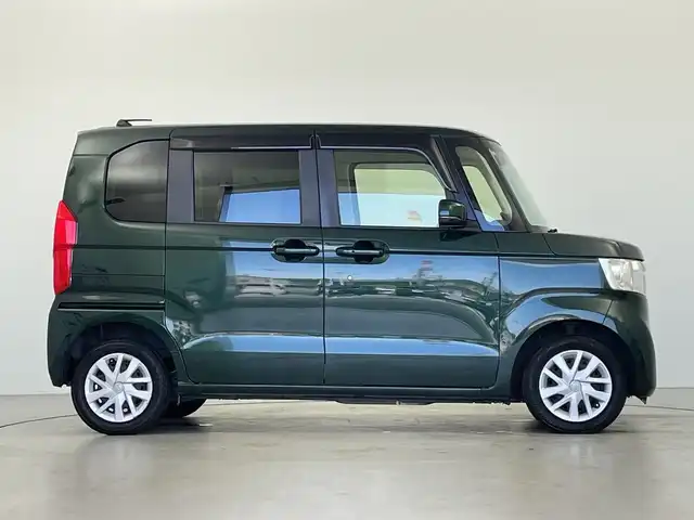 ホンダ Ｎ ＢＯＸ G EX ターボ ホンダセンシング 岐阜県 2017(平29)年 6.8万km ブリティッシュグリーンP 純正ナビ/CD/DVD/Bluetooth/USB/SD/フルセグTV/バックモニター/Honda SENSING/衝突軽減ブレーキ/レーンキープアシスト/先行車発進お知らせ機能/アダプティブクルーズコントロール/標識認識機能/オートハイビーム/ECON/パーキングセンサー/シートヒーター/ETC/パドルシフト/サイドアンダーミラー/電動格納ミラー/オートLEDヘッドライト/スマートキー/プッシュスタート/純正フロアマット/純正ドアバイザー