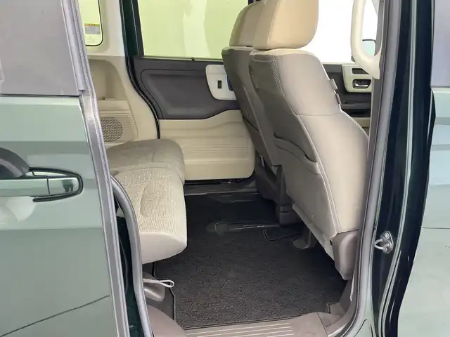 ホンダ Ｎ ＢＯＸ G EX ターボ ホンダセンシング 岐阜県 2017(平29)年 6.8万km ブリティッシュグリーンP 純正ナビ/CD/DVD/Bluetooth/USB/SD/フルセグTV/バックモニター/Honda SENSING/衝突軽減ブレーキ/レーンキープアシスト/先行車発進お知らせ機能/アダプティブクルーズコントロール/標識認識機能/オートハイビーム/ECON/パーキングセンサー/シートヒーター/ETC/パドルシフト/サイドアンダーミラー/電動格納ミラー/オートLEDヘッドライト/スマートキー/プッシュスタート/純正フロアマット/純正ドアバイザー