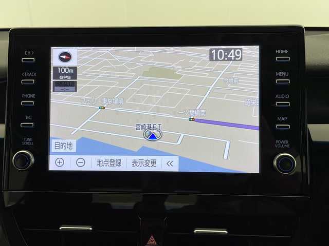 トヨタ カムリ X 宮崎県 2022(令4)年 2.4万km プラチナホワイトパールマイカ 禁煙車/トヨタセーフティセンス/純正9型ディスプレイオーディオナビTV/（T-connect/Bluetooth/FMAM/フルセグTV)/純正バックカメラ/純正ビルトインETC/純正LEDオートライト/純正LEDフォグ/純正フロアマット/社外前後ドライブレコーダー/アダプティブクルーズコントロール/プリクラッシュセーフティ/レーンディパーチャーアラート/オートマチックハイビーム/クリアランスソナー/電子パーキング/オートホールド/デュアルオートエアコン（ナノイー）/スマートキー/プッシュエンジンスタート/スペアキー/新車時保証書/取扱い説明書