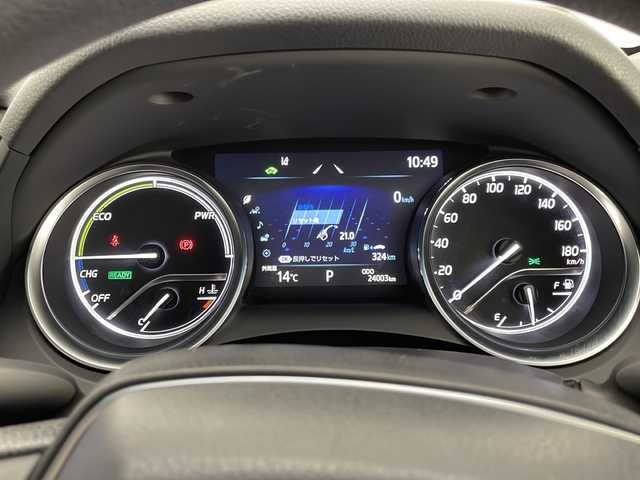 トヨタ カムリ X 宮崎県 2022(令4)年 2.4万km プラチナホワイトパールマイカ 禁煙車/トヨタセーフティセンス/純正9型ディスプレイオーディオナビTV/（T-connect/Bluetooth/FMAM/フルセグTV)/純正バックカメラ/純正ビルトインETC/純正LEDオートライト/純正LEDフォグ/純正フロアマット/社外前後ドライブレコーダー/アダプティブクルーズコントロール/プリクラッシュセーフティ/レーンディパーチャーアラート/オートマチックハイビーム/クリアランスソナー/電子パーキング/オートホールド/デュアルオートエアコン（ナノイー）/スマートキー/プッシュエンジンスタート/スペアキー/新車時保証書/取扱い説明書