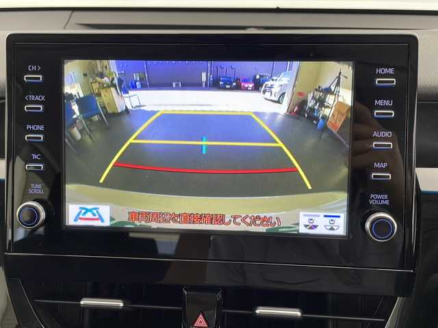 トヨタ カムリ X 宮崎県 2022(令4)年 2.4万km プラチナホワイトパールマイカ 禁煙車/トヨタセーフティセンス/純正9型ディスプレイオーディオナビTV/（T-connect/Bluetooth/FMAM/フルセグTV)/純正バックカメラ/純正ビルトインETC/純正LEDオートライト/純正LEDフォグ/純正フロアマット/社外前後ドライブレコーダー/アダプティブクルーズコントロール/プリクラッシュセーフティ/レーンディパーチャーアラート/オートマチックハイビーム/クリアランスソナー/電子パーキング/オートホールド/デュアルオートエアコン（ナノイー）/スマートキー/プッシュエンジンスタート/スペアキー/新車時保証書/取扱い説明書