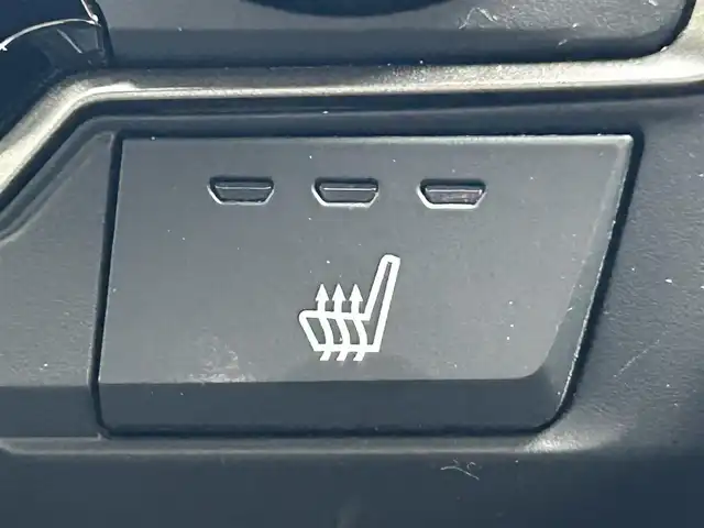 ホンダ シビック ハッチバック ホンダセンシング 静岡県 2019(令1)年 6.1万km クリスタルブラックパール 純正7インチナビ/（FM/AM/CD/DVD/iPod/Apple CarPlay）/フルセグTV/6速マニュアル/追従クルーズコントロール/ドラレコ/レーンキープアシスト/オートライト/LEDヘッドライト/シートヒーター/純正フロアマット/カーテンエアバッグ/衝突軽減システム/横滑り防止システム/純正18AW