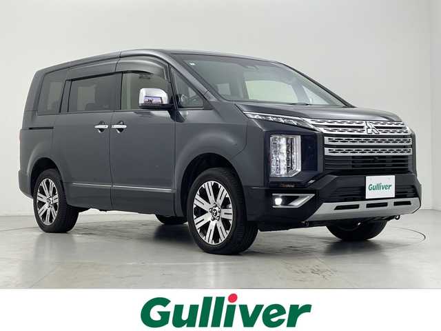 三菱 デリカＤ：５ P 愛知県 2024(令6)年 1.4万km グラファイトグレーメタリック/ブラックマイカ 純正10インチナビ/・Bluetooth/・フルセグ/・CD/DVD/・HDMI/・SD音楽録音/マルチアラウンドビューモニター/両側パワースライドドア/オートステップ/パワーバックドア/運転席パワーシート/シートヒーター/前後ドラレコ/追従クルコン/衝突軽減/レーンキープ/コーナーセンサー/ブラインドスポットモニター/ステアリングヒーター/LEDヘッドライト/フォグランプ/純正アルミホイール/スペアキー