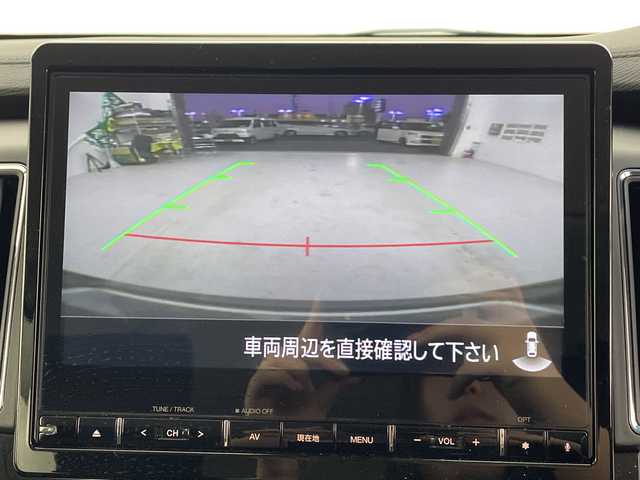 三菱 デリカＤ：５ P 愛知県 2024(令6)年 1.4万km グラファイトグレーメタリック/ブラックマイカ 純正10インチナビ/・Bluetooth/・フルセグ/・CD/DVD/・HDMI/・SD音楽録音/マルチアラウンドビューモニター/両側パワースライドドア/オートステップ/パワーバックドア/運転席パワーシート/シートヒーター/前後ドラレコ/追従クルコン/衝突軽減/レーンキープ/コーナーセンサー/ブラインドスポットモニター/ステアリングヒーター/LEDヘッドライト/フォグランプ/純正アルミホイール/スペアキー