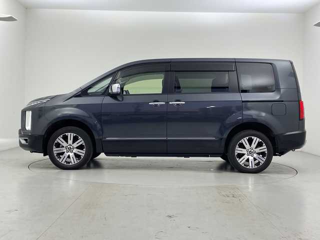 三菱 デリカＤ：５ P 愛知県 2024(令6)年 1.4万km グラファイトグレーメタリック/ブラックマイカ 純正10インチナビ/・Bluetooth/・フルセグ/・CD/DVD/・HDMI/・SD音楽録音/マルチアラウンドビューモニター/両側パワースライドドア/オートステップ/パワーバックドア/運転席パワーシート/シートヒーター/前後ドラレコ/追従クルコン/衝突軽減/レーンキープ/コーナーセンサー/ブラインドスポットモニター/ステアリングヒーター/LEDヘッドライト/フォグランプ/純正アルミホイール/スペアキー