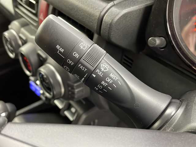 スズキ ジムニー XC 大阪府 2020(令2)年 2.2万km ジャングルグリーン ワンオーナー/社外ナビ(Panasonic)/【フルセグTV/Bluetooth/CD/DVD/SD/USB】/ミラー一体型ドラレコ/シエクル スロットルコントローラー/LEDヘッドライト/オートライト/スズキセーフティーサポート/デュアルセンサーブレーキサポート/ヒルディセントコントロール/ヒルホールドコントロール/誤発進抑制機能/車線逸脱抑制機能/社外フロントグリル(純正有り)/シートヒーター/背面タイヤ/スマートキー/スペアキー/保証書/取扱説明書/点検記録簿