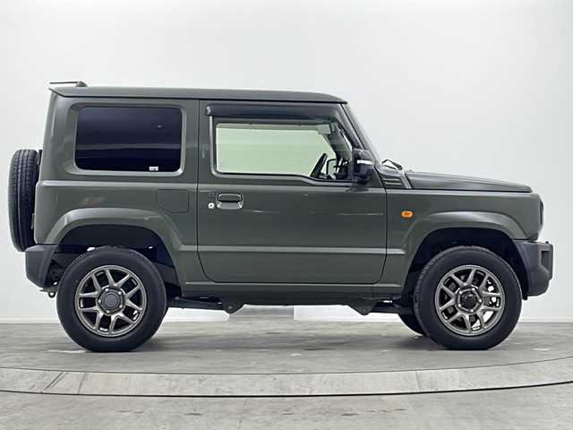 スズキ ジムニー XC 大阪府 2020(令2)年 2.2万km ジャングルグリーン ワンオーナー/社外ナビ(Panasonic)/【フルセグTV/Bluetooth/CD/DVD/SD/USB】/ミラー一体型ドラレコ/シエクル スロットルコントローラー/LEDヘッドライト/オートライト/スズキセーフティーサポート/デュアルセンサーブレーキサポート/ヒルディセントコントロール/ヒルホールドコントロール/誤発進抑制機能/車線逸脱抑制機能/社外フロントグリル(純正有り)/シートヒーター/背面タイヤ/スマートキー/スペアキー/保証書/取扱説明書/点検記録簿