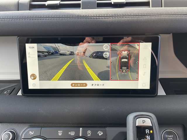 ランドローバー ランドローバー ディフェンダー 110 三重県 2023(令5)年 0.5万km パールⅡ メーカーナビ/全方位カメラ/前後ドラレコ/ETC2.0/USB/タイプC入力/シートヒーター/ブラインドスポットモニター/アダプティブクルーズコントロール/ヒルディセントコントロール/レーンキープアシスト/ブレーキオートホールド/スピードリミット/ダウンヒルアシストコントロール/コントラストブラックルーフ/背面タイヤ/純正18インチAW/LEDヘッドライト