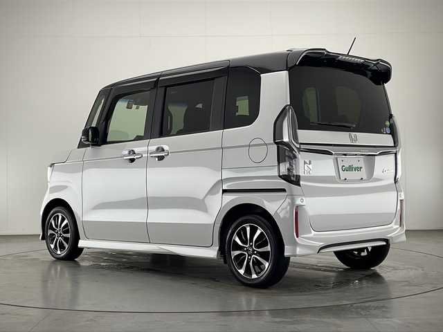 ホンダ Ｎ ＢＯＸ カスタム G L ホンダセンシング 宮崎県 2020(令2)年 3.8万km プラチナホワイトパール ツートン塗装/Hoda SENSING/〇衝突軽減ブレーキ〈CMBS〉/〇誤発進抑制機能/〇歩行者事故低減ステアリング/〇先行車発進お知らせ機能/〇標識認識機能/〇路外逸脱抑制機能/〇ACC〈アダプティブ・クルーズ・コントロール〉/〇LKAS〈車線維持支援システム〉/〇後方誤発進抑制機能/〇オートハイビーム/純正7インチSDナビ/ワンセグTV/CD/DVD/Bluetooth/バックカメラ/両側パワースライドドア/シートヒーター/LEDヘッドライト/ビルトインETC/スマートキー×２/保証書/取扱説明書