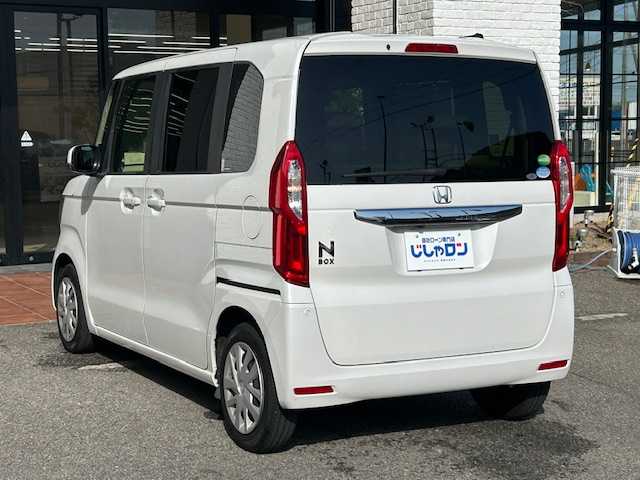 ホンダ Ｎ ＢＯＸ G L ターボ ホンダセンシング 高知県 2019(平31)年 8.3万km プラチナホワイトパール (株)IDOMが運営する【じしゃロン高知店】の自社ローン専用車両になります。こちらは現金またはオートローンご利用時の価格です。自社ローンご希望の方は別途その旨お申付け下さい