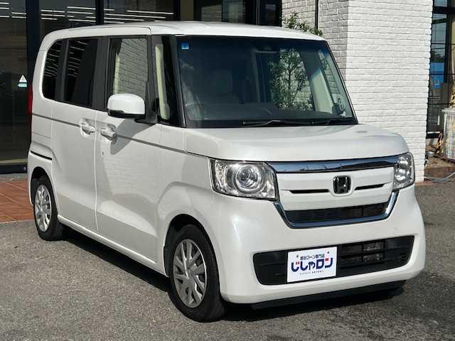 ホンダ Ｎ ＢＯＸ G L ターボ ホンダセンシング 高知県 2019(平31)年 8.3万km プラチナホワイトパール (株)IDOMが運営する【じしゃロン高知店】の自社ローン専用車両になります。こちらは現金またはオートローンご利用時の価格です。自社ローンご希望の方は別途その旨お申付け下さい