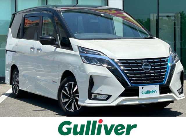 日産 セレナ e－パワー ハイウェイスター V 和歌山県 2020(令2)年 5.5万km パール 純正ナビ/純正フリップダウンモニター/アラウンドビューモニター/フルセグTV/デジタルインナーミラー/（BT/CD/DVD)/エマージェンシーブレーキ/プロパイロット/ブラインドスポットモニター/レーンキープ/横滑り防止装置/両側パワースライドドア/ドライブレコーダー/ETC/純正フロアマット/純正アルミホイール/アイドリングストップ/LEDヘッドライト/オートライト/オートマチックハイビーム