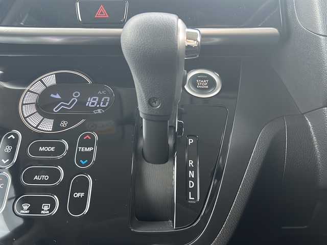 日産 デイズ ルークス ハイウェイスターターボ 沖縄県 2016(平28)年 2.3万km チタニウムグレーメタリック 純正オプションナビ/全方位カメラ/フルセグＴＶ/オーディオ（ＣＤ、ＤＶＤ、Ｂｌｕｅｔｏｏｔｈ）/両側パワースライドドア/ＬＥＤヘッドライト/フォグライト/ETC/スマートキー/プッシュスタート