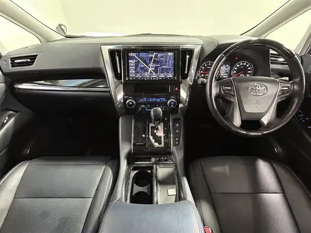 トヨタ アルファード S Cパッケージ 大阪府 2019(令1)年 2.6万km ブラック サンルーフ　黒革シート　ＡＬＰＩＮＥナビＴＶ　Ｂカメラ　後席モニター　パワーシート／ヒーター／エアコン　ハンドルヒーター　電動リアゲート　衝突軽減　レーダーＣ　クリアランスソナー