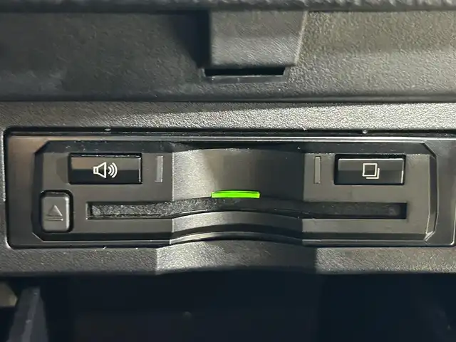トヨタ アルファード S Cパッケージ 大阪府 2019(令1)年 2.6万km ブラック サンルーフ　黒革シート　ＡＬＰＩＮＥナビＴＶ　Ｂカメラ　後席モニター　パワーシート／ヒーター／エアコン　ハンドルヒーター　電動リアゲート　衝突軽減　レーダーＣ　クリアランスソナー