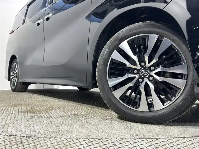 トヨタ アルファード S Cパッケージ 大阪府 2019(令1)年 2.6万km ブラック サンルーフ　黒革シート　ＡＬＰＩＮＥナビＴＶ　Ｂカメラ　後席モニター　パワーシート／ヒーター／エアコン　ハンドルヒーター　電動リアゲート　衝突軽減　レーダーＣ　クリアランスソナー