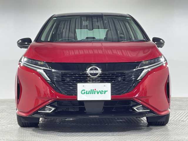 日産 オーラ G 神奈川県 2023(令5)年 3.5万km ガーネットレッド/スーパーブラック 2トーン 純正9型メモリナビゲーション/AM FM フルセグ Bluetooth HDMI AppleCarPlay AndroidAuto/アラウンドビューモニター/BOSEパーソナルプラスサウンドシステム/プロパイロット/全方位運転支援システム/インテリジェントエマージェンシーブレーキ/踏み間違い衝突防止アシスト/標識検知機能/前方衝突予測警報/車線逸脱警報/ふらつき警報/車線逸脱防止支援システム/エマージェンシーストップシグナル/後側方衝突防止支援システム/後側方車両検知警報/後退時車両検知機能/インテリジェントルームミラー/オートホールド/ステアリングリモコン/前方ドライブレコーダー/ハーフレザーシート/ビルトインETC2.0/純正フロアマット/LEDヘッドライト/オートライト/オートマチックハイビーム/純正17インチアルミホイル/プッシュスタート/インテリジェントキー