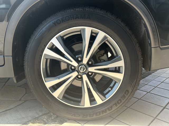日産 エクストレイル 20Xi 静岡県 2019(平31)年 4.7万km ダイヤモンドブラック 【主要装備】/レザーシート　/アラウンドビューモニター　/プッシュスタート　/パワーバックドア　/純正ナビ　/フルセグテレビ　/シートヒーター　/アイドリングストップ　/プロパイロット　/レーンキープアシスト　/デジタルインナーミラー/LED/電動パーキングブレーキ/エマージェンシーブレーキ/純正ドライブレコーダー/ブラインドスポットビューモニター/コーナーセンサー