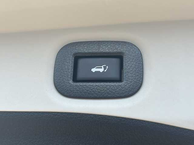 日産 エクストレイル 20Xi 静岡県 2019(平31)年 4.7万km ダイヤモンドブラック 【主要装備】/レザーシート　/アラウンドビューモニター　/プッシュスタート　/パワーバックドア　/純正ナビ　/フルセグテレビ　/シートヒーター　/アイドリングストップ　/プロパイロット　/レーンキープアシスト　/デジタルインナーミラー/LED/電動パーキングブレーキ/エマージェンシーブレーキ/純正ドライブレコーダー/ブラインドスポットビューモニター/コーナーセンサー