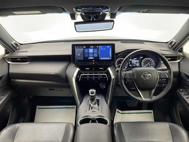 トヨタ ハリアー Z レザーパッケージ 宮崎県 2020(令2)年 4.3万km ブラック 禁煙車/トヨタセーフティセンス/純正12.3型ディスプレイオーディオナビTV/（T-CONNECT/USB/HDMI/Bluetooth/FMAM/フルセグTV)/純正JBLサウンドシステム/純正ビルトイン2.0ETC/純正LEDオートライト/純正LEDフォグ/純正19インチアルミ/純正オートアラーム/黒本革シート/パノラミックビューモニター/アダプティブクルーズコントロール/レーンディパーチャーアラート/ブラインドスポットモニター/ヘッドアップディスプレイ/パワーバックドア/前席パワーシート/エアシート/シートヒーター/パワーチルトステアリング/ステアリングヒーター/デジタルミラー/スマートキー/プッシュエンジンスタート/スペアキー/新車時保証書/取扱い説明書
