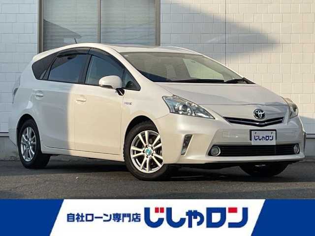 トヨタ プリウス α S 三重県 2012(平24)年 8.9万km ホワイトパールクリスタルシャイン (株)IDOMが運営する【じしゃロン四日市店】の自社ローン専用車両になります。こちらは現金またはオートローンご利用時の価格です。自社ローンご希望の方は別途その旨お申付け下さい/社外SDナビ（CD/DVD/BT/AM/FM）/ワンセグTV/バックカメラ/ETC/社外16インチAW/アイドリングストップ/純正フロアマット/エンジンスタートボタン/スマートキー