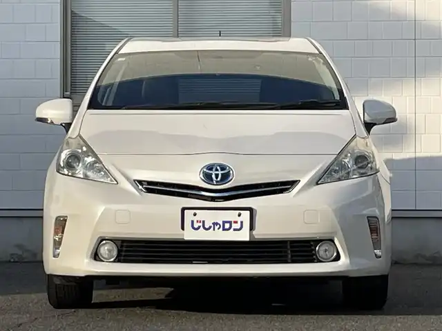 トヨタ プリウス α S 三重県 2012(平24)年 8.9万km ホワイトパールクリスタルシャイン (株)IDOMが運営する【じしゃロン四日市店】の自社ローン専用車両になります。こちらは現金またはオートローンご利用時の価格です。自社ローンご希望の方は別途その旨お申付け下さい/社外SDナビ（CD/DVD/BT/AM/FM）/ワンセグTV/バックカメラ/ETC/社外16インチAW/アイドリングストップ/純正フロアマット/エンジンスタートボタン/スマートキー
