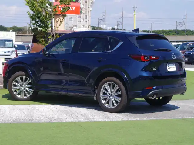 マツダ ＣＸ－５ XD エクスクルーシブモード 千葉県 2022(令4)年 3.6万km ディープクリスタルブルーマイカ i-ACTIVSENSE/・スマートシティブレーキサポート/・レーンキープ・アシスト・システム/・ブラインドスポットモニタリング/アクティブ・ドライビング・ディスプレイ/レーダークルーズコントロール/レザーシート/前席パワーシート/エアシート/各席シートヒーター/純正SDナビ/地デジTV/【Bluetooth接続】/360°ビュー・モニター/ワイヤレス充電/BOSEサウンド/ドライブレコーダー（前後撮影）/革巻きステアリング/ステアリングヒーター/ステアリングスイッチ/パドルシフト/ETC/LEDヘッドライト/フォグライト/ウインカーミラー/コーナーセンサー/純正19インチアルミホイル/サイド/カーテンエアバッグ/アドバンストキーレスエントリー