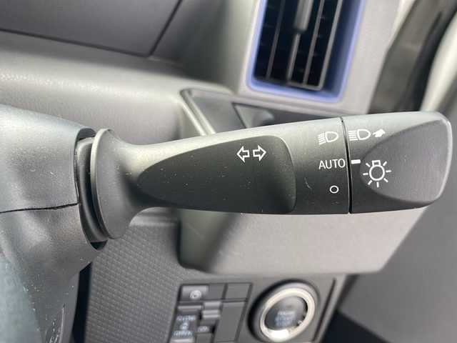 ダイハツ タント X セレクション 山口県 2020(令2)年 3.7万km ホワイト 純正ナビ７型ナビ　/AM/FM/CD/DVD/Bluetooth/フルセグTV/バックカメラ　/クリアランスソナー　/片側パワースライドドア　/全席シートヒーター　/純正フロアマット　/ＬＥＤヘッドライト　/衝突被害軽減ブレーキ　/ドライブレコーダー　/スマートキー