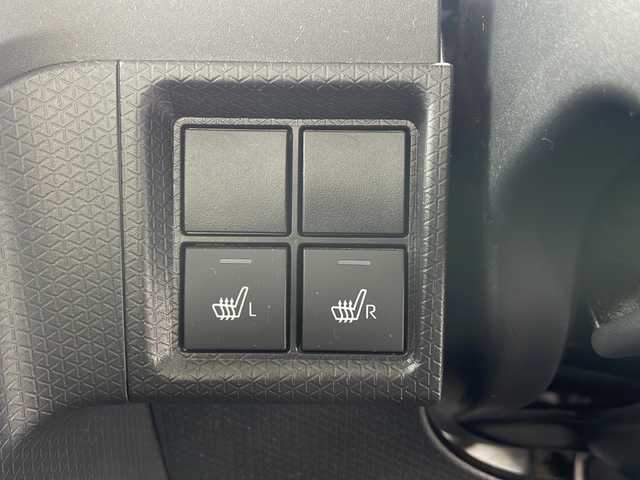 ダイハツ タント X セレクション 山口県 2020(令2)年 3.7万km ホワイト 純正ナビ７型ナビ　/AM/FM/CD/DVD/Bluetooth/フルセグTV/バックカメラ　/クリアランスソナー　/片側パワースライドドア　/全席シートヒーター　/純正フロアマット　/ＬＥＤヘッドライト　/衝突被害軽減ブレーキ　/ドライブレコーダー　/スマートキー