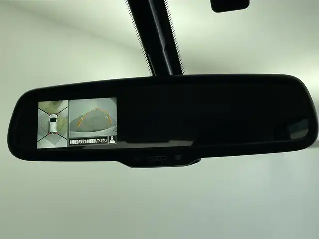 日産 ノート X 群馬県 2013(平25)年 7.9万km ブリリアントホワイトパール ・純正７インチナビ/・AM/FM/・SD/AUX/CD/iPod/・全方位モニター/・ワンセグTV/・スマートキー/・プッシュスタート/・アイドリングストップ/・ABS/・盗難防止装置/・社外１４インチアルミホイール/・社外ETC/・電動格納ミラー/・純正フロアマット/・ドアバイザー/・マニュアルエアコン/・スペアキー×１本/・ヘッドライトレベライザー/・パワーウィンドウ
