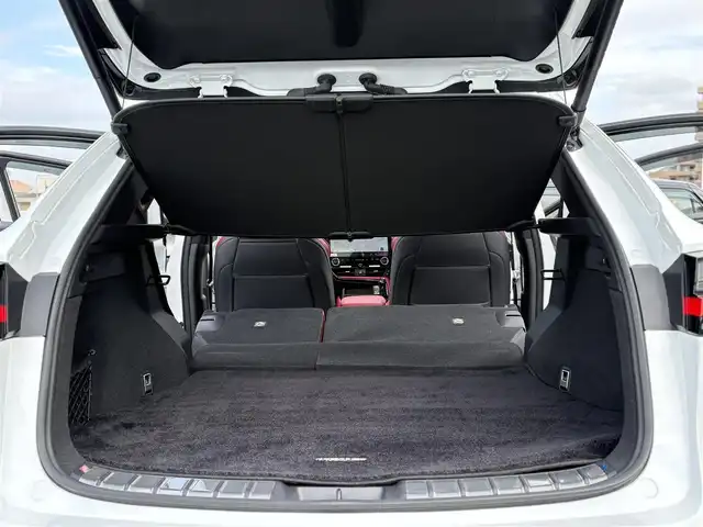 レクサス ＮＸ 350h Fスポーツ 東京都 2023(令5)年 3.1万km パール Lexus Teammate/Advanced Drive/Advanced Park/Lexus Safety System+/・レーダークルーズコントロール/・AHS(アダプティブハイビームシステム）/・AHB(オートマチックハイビーム)/・PCS（プリクラッシュセーフティ）/・LTA（レーントレーシングアシスト）/・LCA（レーンチェンジアシスト）/・LDA（レーンディパーチャーアラート）/・レーダークルーズコントロール/TRDエアロ：フロント・サイド・リア/14インチナビ付ディスプレイオーディオ/・フルセグTV/・Bluetooth接続/・USB入力端子/・MiraCast/カラーヘッドアップディスプレイ/デジタルインナーミラー/JES製TVコントロール（キャンセラー）/F SPORT専用ブレーキキャリパー/パノラマルーフ・サンルーフ/タッチトレーサーオペレーション/ハンズフリーパワーバックドア/後席6：4分割可倒式シート/内装色：“F SPORTフレアレッド/TRAILモード/e-ラッチ/パワーシート/エアシート/全席シートヒーター/ステアリングヒーター/1500Ｗコンセント/ETC2.0/ドアバイザー/スマートキー