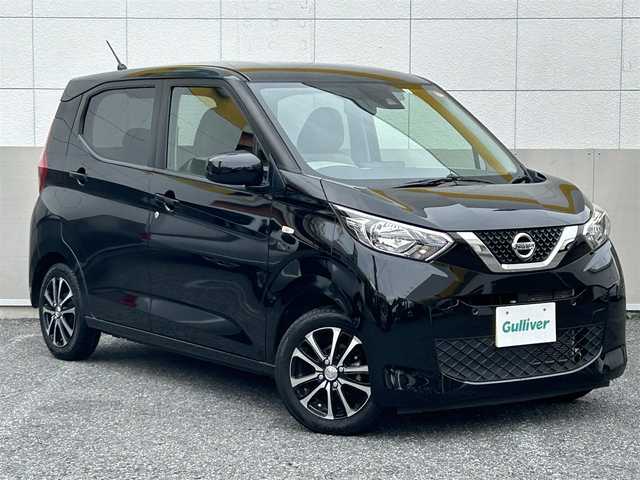 日産 デイズ S 東京都 2020(令2)年 2.8万km ブラック 社外メモリーナビ/　ワンセグTV/CD/Bluetooth/エマージェンシーブレーキ/車線逸脱警報/踏み間違い衝突防止アシスト/車線逸脱防止支援システム/ETC/フロントソナー/リアソナー/オートライト/社外14インチアルミホイール/キーレスキー/ヘッドライトレベライザー/アイドリングストップ/電動格納ミラー/横すべり防止/フロアマット/スペアキー/取扱説明書