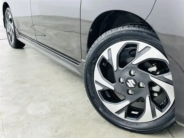 スズキ スペーシア カスタム HYBRID XS ターボ 宮城県 2024(令6)年 0.4万km アーバンブラウンパールメタリック スズキセーフティサポート/・アダプティブクルーズコントロール/・衝突被害軽減ブレーキ/・誤発進抑制装置/・車線逸脱警報装置/・オートマチックハイビーム/純正ナビゲーション/・型番：70T20/・フルセグTV/FM/AM/USB/・AppleCarPlay/AndoroidAuto/・バックカメラ/・アラウンドビューモニター/ハーフレザーシート/・ベンチシート/・D+N席シートヒーター/革巻きステアリング/・ステアリングリモコン/・ステアリングヒーター/・パドルシフト/両側パワースライドドア/アイドリングストップ/電動格納ミラー/・オートミラー/・ウィンカーミラー/プッシュスタート/・スマートキー/・スペアキー1本/LEDヘッドライト/・フォグランプ/・オートライト/・ヘッドライトレベライザー/SOSボタン/純正フロアマット/純正15インチAW