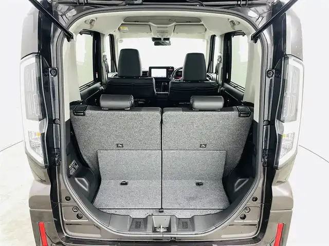 スズキ スペーシア カスタム HYBRID XS ターボ 宮城県 2024(令6)年 0.4万km アーバンブラウンパールメタリック スズキセーフティサポート/・アダプティブクルーズコントロール/・衝突被害軽減ブレーキ/・誤発進抑制装置/・車線逸脱警報装置/・オートマチックハイビーム/純正ナビゲーション/・型番：70T20/・フルセグTV/FM/AM/USB/・AppleCarPlay/AndoroidAuto/・バックカメラ/・アラウンドビューモニター/ハーフレザーシート/・ベンチシート/・D+N席シートヒーター/革巻きステアリング/・ステアリングリモコン/・ステアリングヒーター/・パドルシフト/両側パワースライドドア/アイドリングストップ/電動格納ミラー/・オートミラー/・ウィンカーミラー/プッシュスタート/・スマートキー/・スペアキー1本/LEDヘッドライト/・フォグランプ/・オートライト/・ヘッドライトレベライザー/SOSボタン/純正フロアマット/純正15インチAW