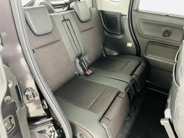 スズキ スペーシア カスタム HYBRID XS ターボ 宮城県 2024(令6)年 0.4万km アーバンブラウンパールメタリック スズキセーフティサポート/・アダプティブクルーズコントロール/・衝突被害軽減ブレーキ/・誤発進抑制装置/・車線逸脱警報装置/・オートマチックハイビーム/純正ナビゲーション/・型番：70T20/・フルセグTV/FM/AM/USB/・AppleCarPlay/AndoroidAuto/・バックカメラ/・アラウンドビューモニター/ハーフレザーシート/・ベンチシート/・D+N席シートヒーター/革巻きステアリング/・ステアリングリモコン/・ステアリングヒーター/・パドルシフト/両側パワースライドドア/アイドリングストップ/電動格納ミラー/・オートミラー/・ウィンカーミラー/プッシュスタート/・スマートキー/・スペアキー1本/LEDヘッドライト/・フォグランプ/・オートライト/・ヘッドライトレベライザー/SOSボタン/純正フロアマット/純正15インチAW