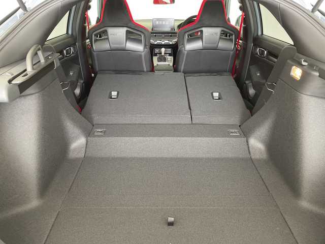 ホンダ シビック タイプR 愛知県 2025(令7)年 0.1千km ソニックグレーパール 登録済未使用車/ホンダセンシング/純正8型ディズプレイオーディオナビ/バックカメラ/レーダークルーズコントロール/フルセグ/Bluetooth/コーナーセンサー/純正アルミホイール/ETC2.0/ブラインドスポットモニター/レーンキープアシスト/衝突軽減システム/ステアリングスイッチ/スマートキー/プッシュスタート