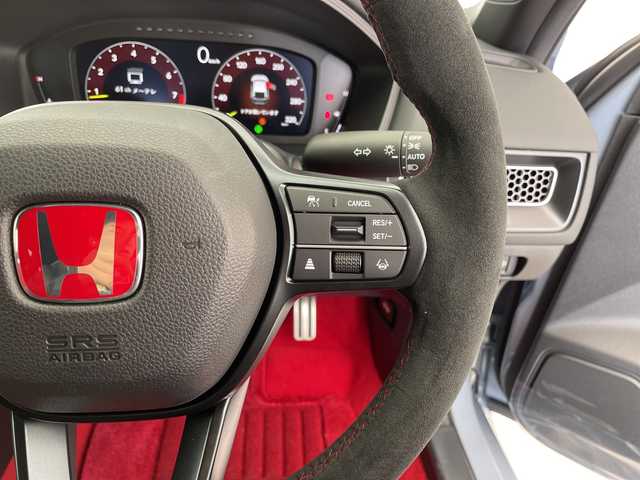 ホンダ シビック タイプR 愛知県 2025(令7)年 0.1千km ソニックグレーパール 登録済未使用車/ホンダセンシング/純正8型ディズプレイオーディオナビ/バックカメラ/レーダークルーズコントロール/フルセグ/Bluetooth/コーナーセンサー/純正アルミホイール/ETC2.0/ブラインドスポットモニター/レーンキープアシスト/衝突軽減システム/ステアリングスイッチ/スマートキー/プッシュスタート