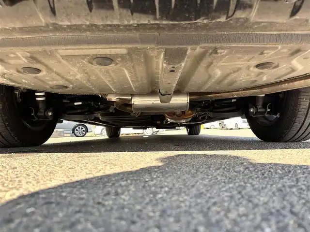 トヨタ ヴォクシー ZS 煌Ⅲ 宮城県 2021(令3)年 4万km ブラック セーフティセンス/・プリクラッシュセーフティ/・レーンディパーチャーアラート/・オートマチックハイビーム/先行車発進告知機能/インテリジェントクリアランスソナー/純正12インチフリップダウンモニター（V12T-R68C）/純正10インチナビ（NSZN-Z68T）/・CD/DVD/・Bluetooth/・フルセグTV/バックカメラ/ビルトインETC2.0/両側パワースライドドア/ハーフレザーシート/革巻きステアリング/クルーズコントロール/ステアリングスイッチ/LEDヘッドランプ/フォグランプ/オートライト/スマートキー＆プッシュスタート/電動格納ミラー/純正16インチAW/純正フロアマット/純正ドアバイザー/Wエアバッグ