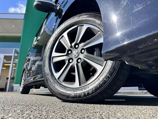 トヨタ ヴォクシー ZS 煌Ⅲ 宮城県 2021(令3)年 4万km ブラック セーフティセンス/・プリクラッシュセーフティ/・レーンディパーチャーアラート/・オートマチックハイビーム/先行車発進告知機能/インテリジェントクリアランスソナー/純正12インチフリップダウンモニター（V12T-R68C）/純正10インチナビ（NSZN-Z68T）/・CD/DVD/・Bluetooth/・フルセグTV/バックカメラ/ビルトインETC2.0/両側パワースライドドア/ハーフレザーシート/革巻きステアリング/クルーズコントロール/ステアリングスイッチ/LEDヘッドランプ/フォグランプ/オートライト/スマートキー＆プッシュスタート/電動格納ミラー/純正16インチAW/純正フロアマット/純正ドアバイザー/Wエアバッグ