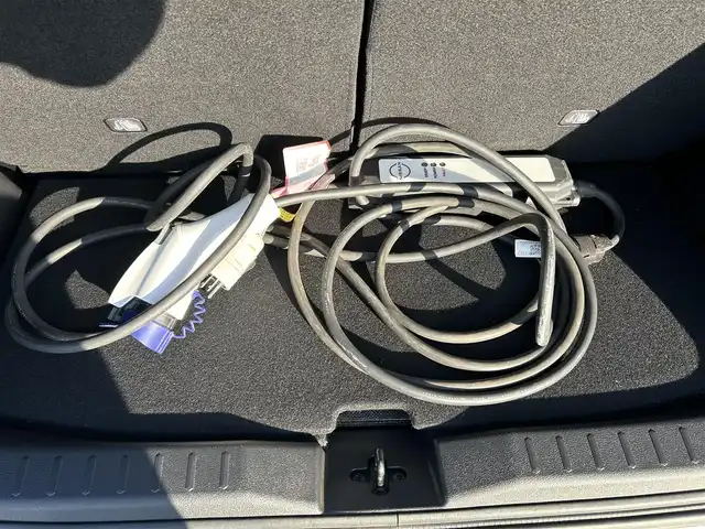 日産 サクラ G 栃木県 2023(令5)年 1.5万km アメジストブラック/シルキーホワイト 純正メーカーオプションナビ/レーダークルーズコントロール/アラウンドビューモニター/プロパイロットパーキング/D席シートヒーター/LEDヘッドライト/ETC2.0/前後コーナーセンサー/レーンキープアシスト/純正フロアマット/充電コード/純正１５インチアルミホイール