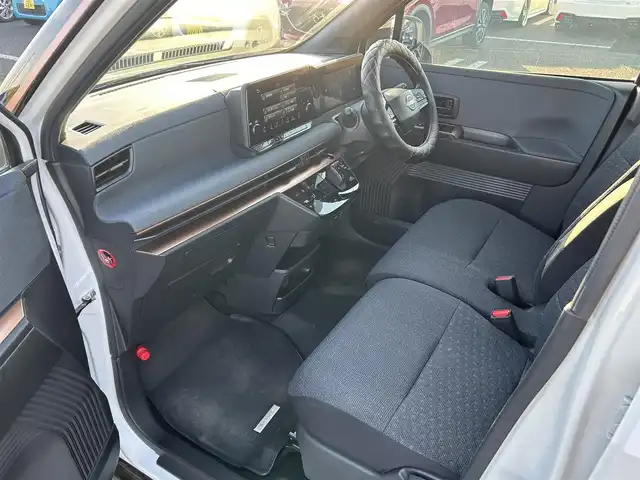 日産 サクラ G 栃木県 2023(令5)年 1.5万km アメジストブラック/シルキーホワイト 純正メーカーオプションナビ/レーダークルーズコントロール/アラウンドビューモニター/プロパイロットパーキング/D席シートヒーター/LEDヘッドライト/ETC2.0/前後コーナーセンサー/レーンキープアシスト/純正フロアマット/充電コード/純正１５インチアルミホイール