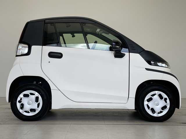 トヨタ シーポッド G 愛知県 2021(令3)年 0.9万km 白 シートヒーター/コーナーセンサー/LEDヘッドライト/オートライト/スマートキー/プッシュスタート